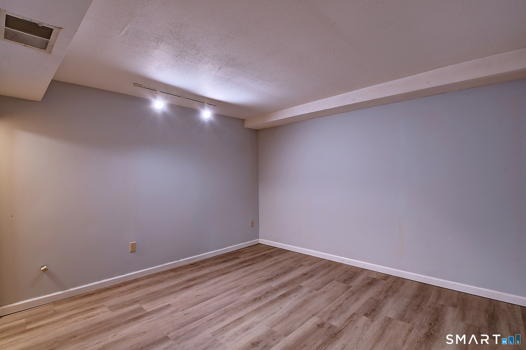 545 Cypress Road - Photo 27