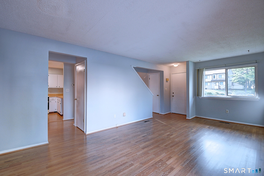 545 Cypress Road - Photo 5