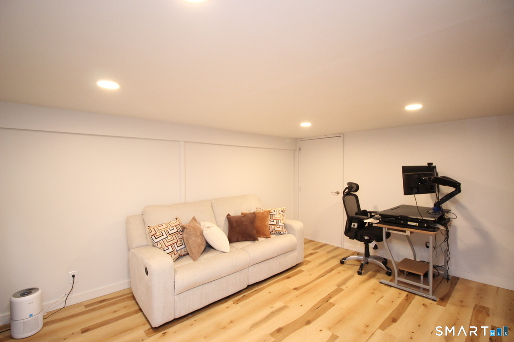 30 Maple Tree Avenue - Photo 18