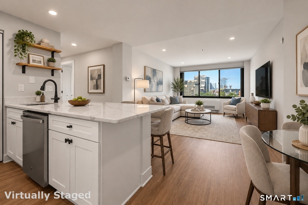 300 Broad Street - Photo 2
