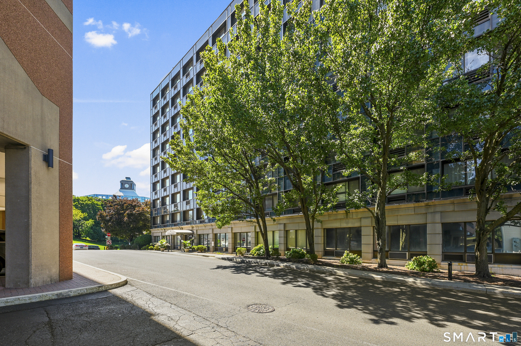300 Broad Street - Photo 22
