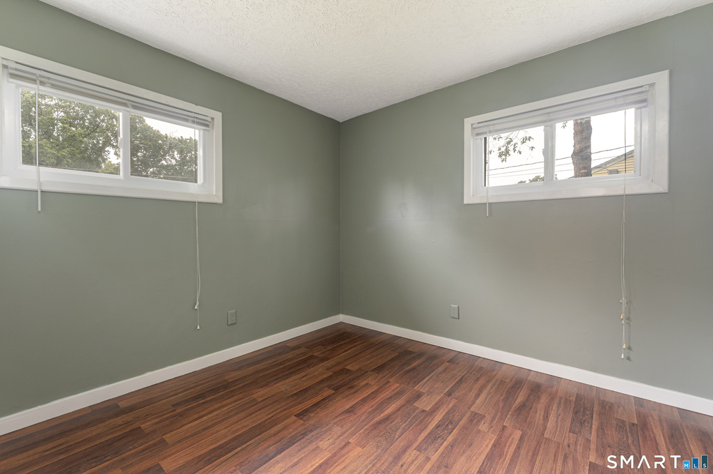56 Greenfield Drive - Photo 18