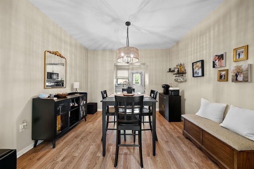 5611 Elmer Street - Photo 10