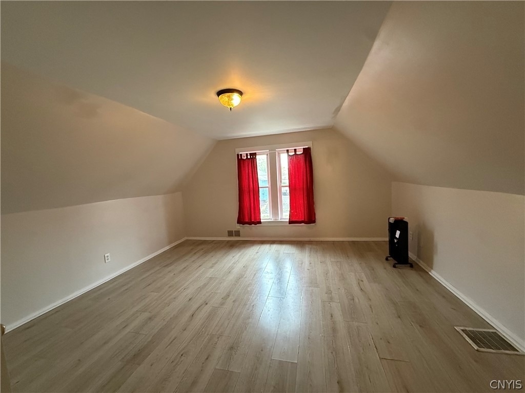 708 E Laurel Street - Photo 6
