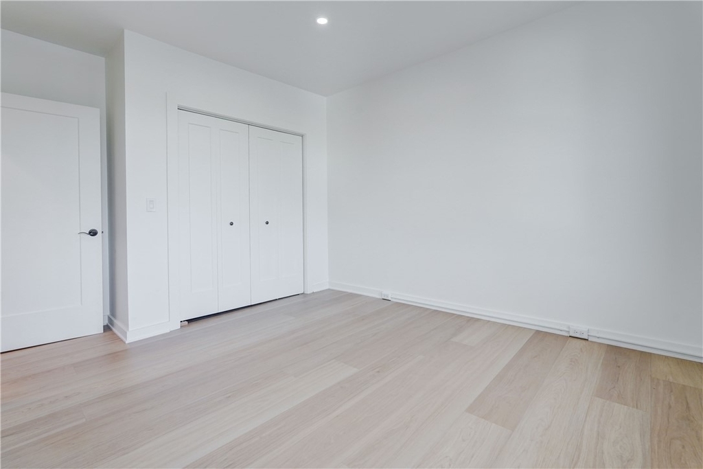 137 S Main Street - Photo 17