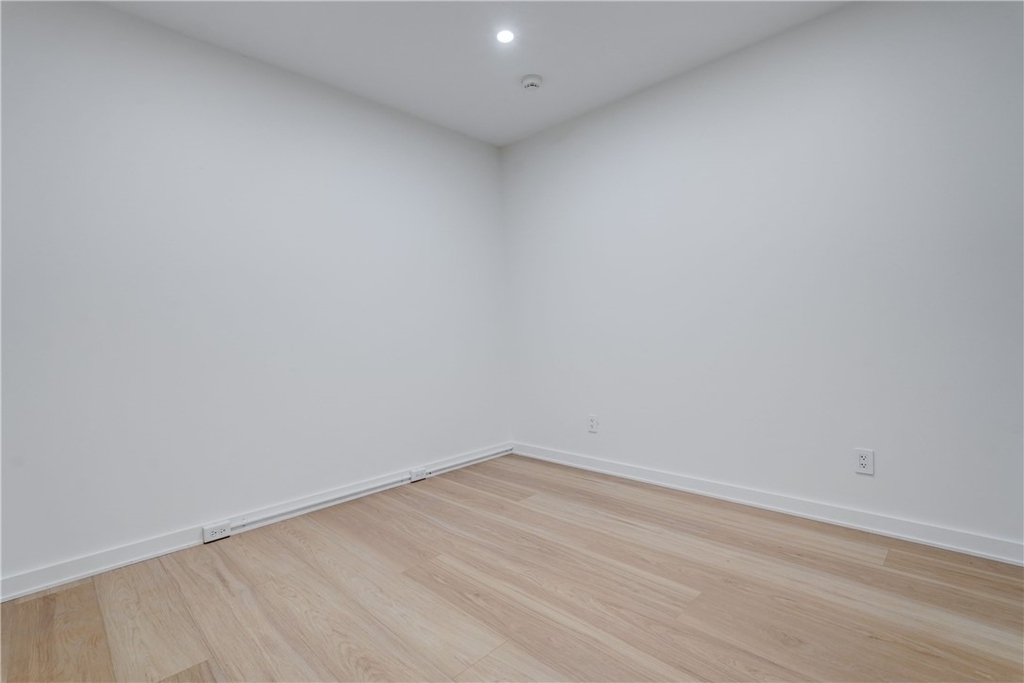 137 S Main Street - Photo 13