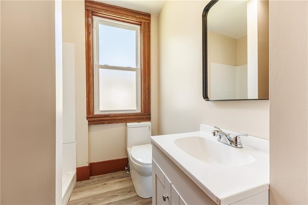 268 Lyndhurst Street - Photo 7
