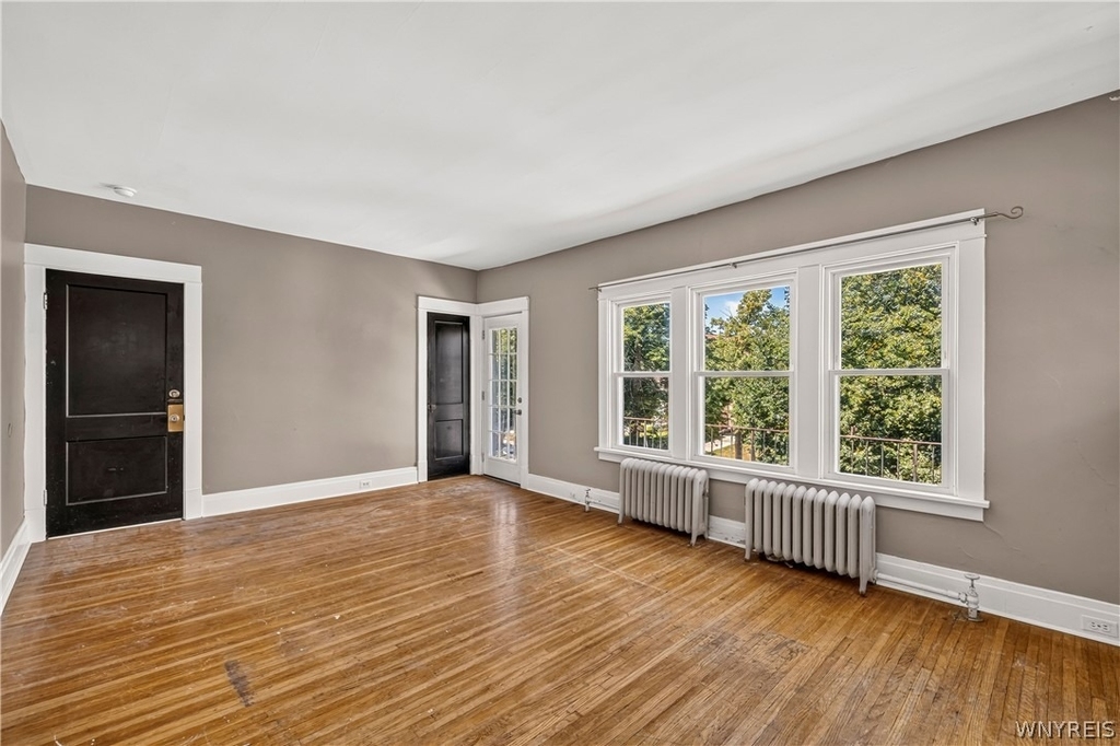 41 Crestwood Avenue - Photo 9