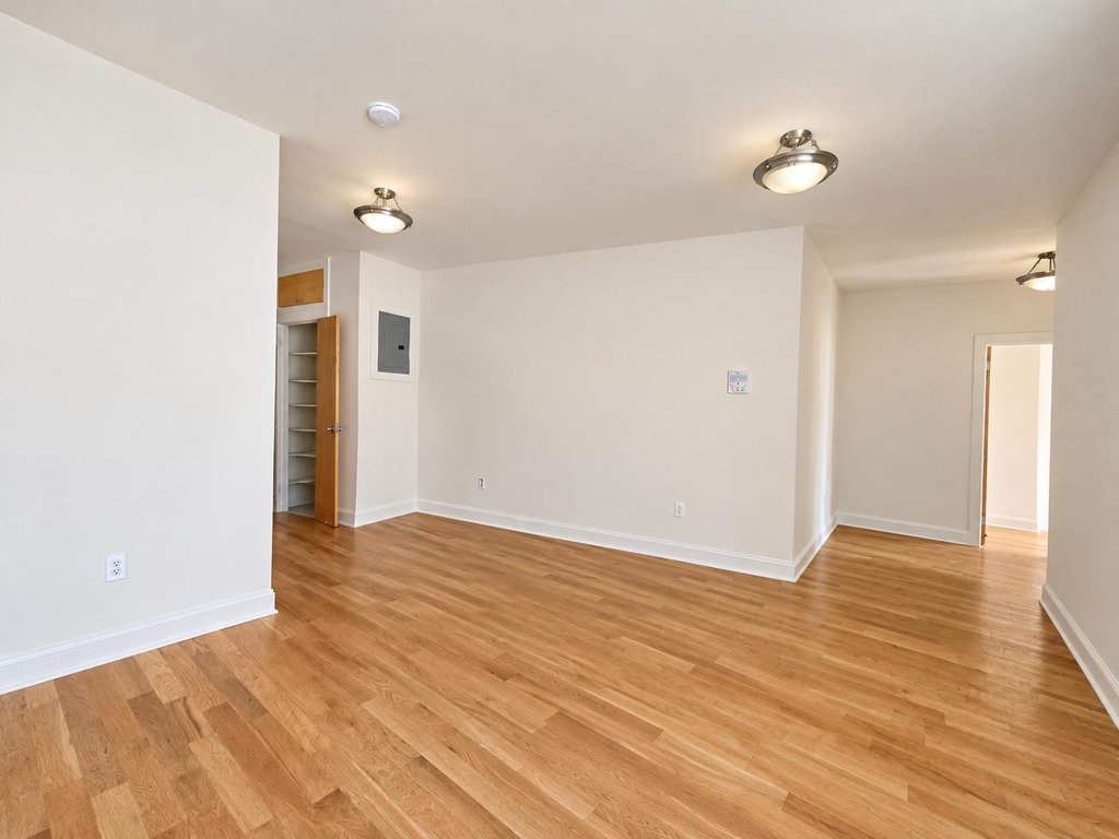 660 Fort Washington Avenue - Photo 5