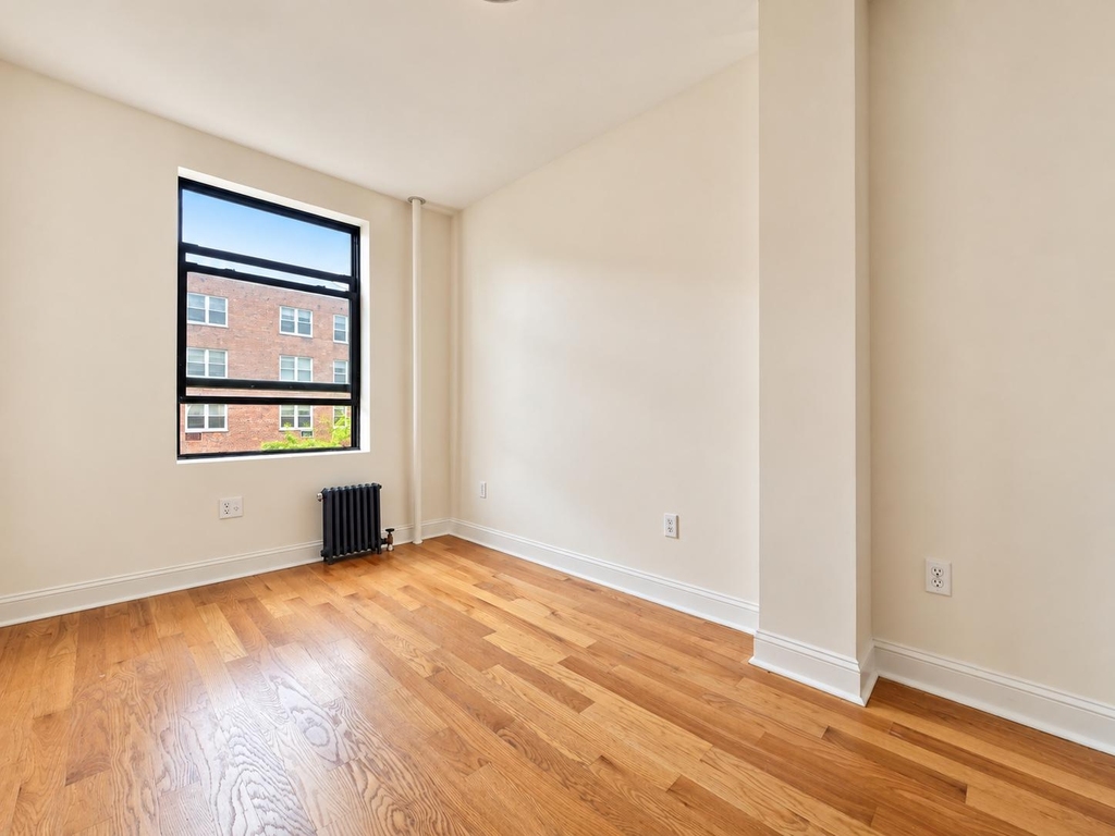 660 Fort Washington Avenue - Photo 4
