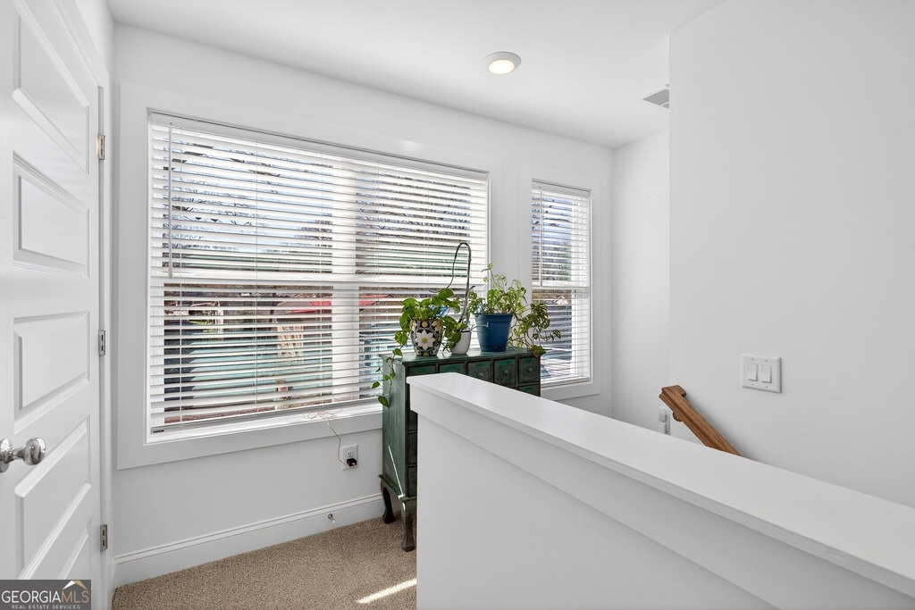 201 Marshall Street - Photo 20