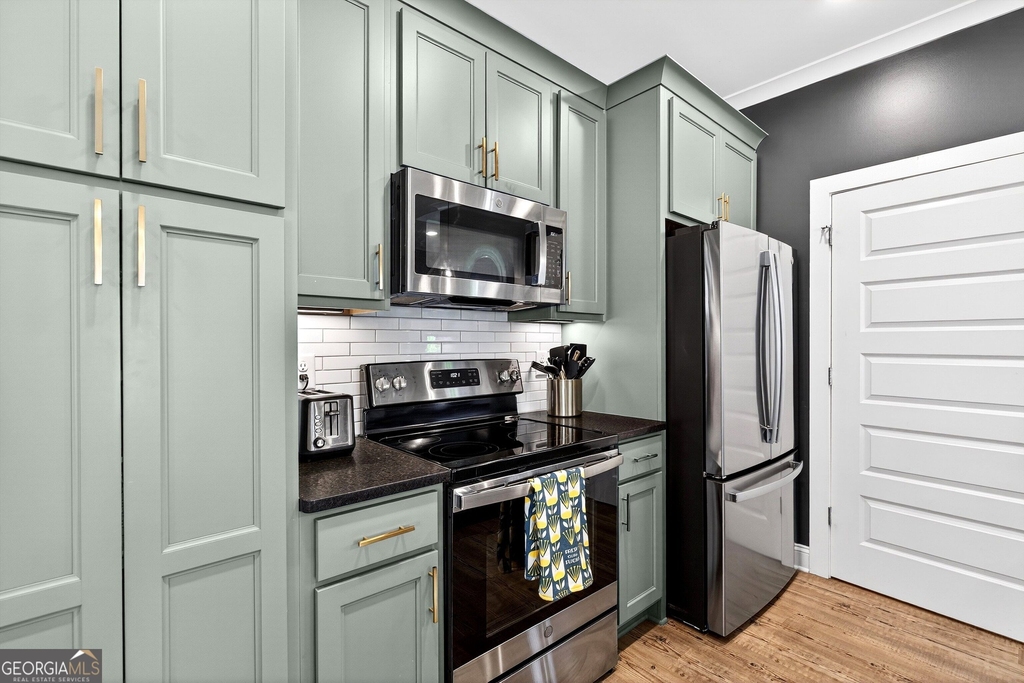 201 Marshall Street - Photo 14