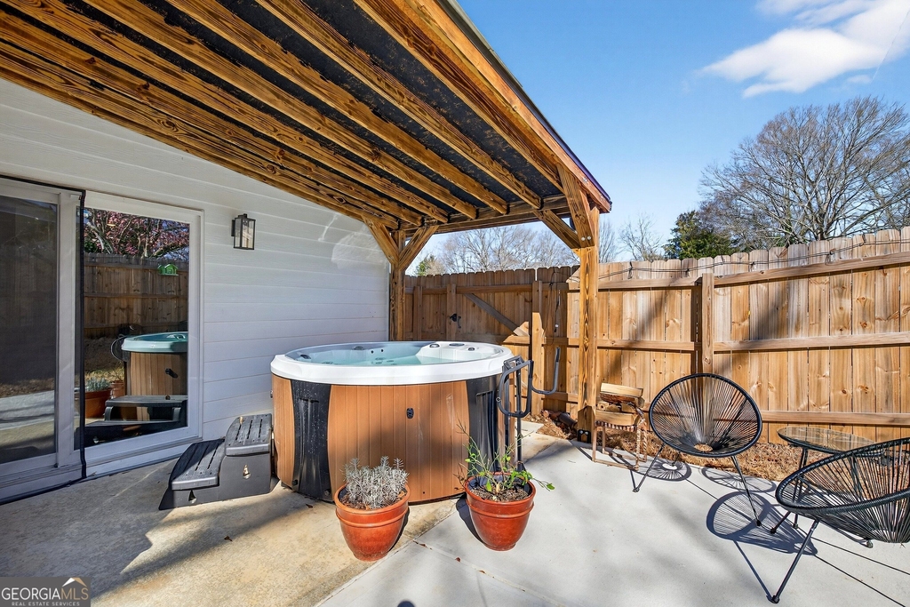 201 Marshall Street - Photo 25