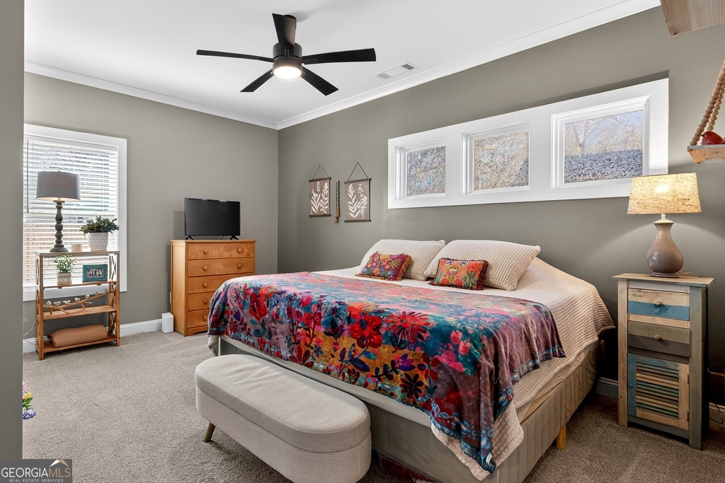 201 Marshall Street - Photo 18