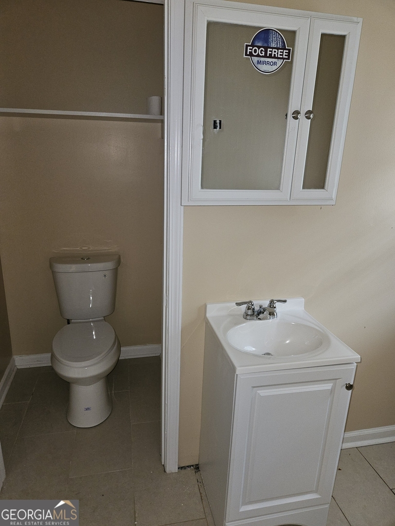 3202 Benjamin E Mays Drive Sw - Photo 2