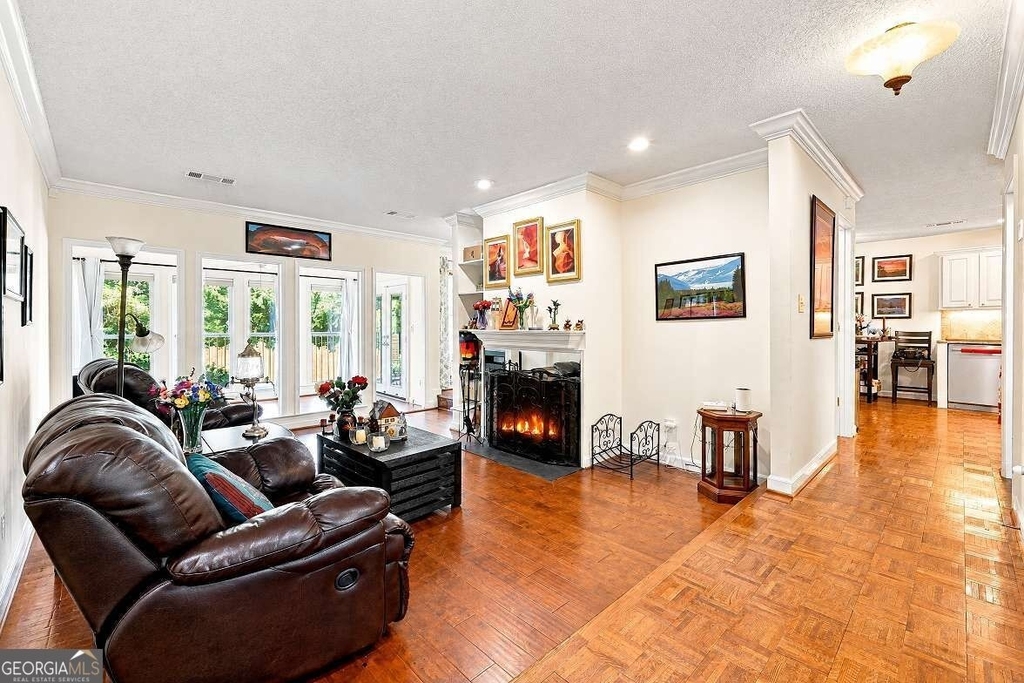 3924 Ashford Lake Court Ne - Photo 2