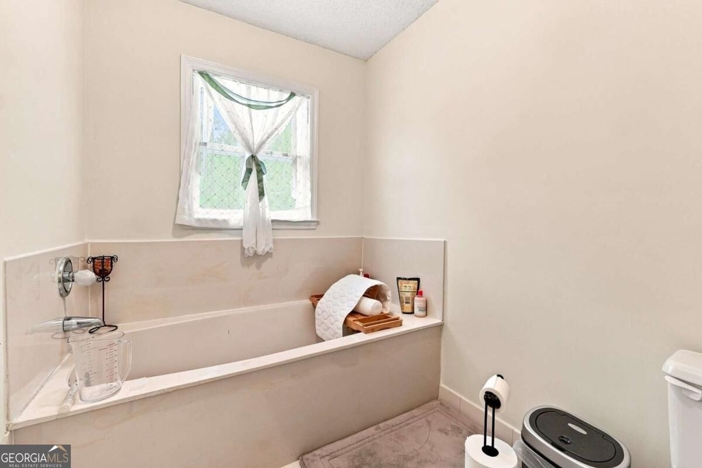 3924 Ashford Lake Court Ne - Photo 12