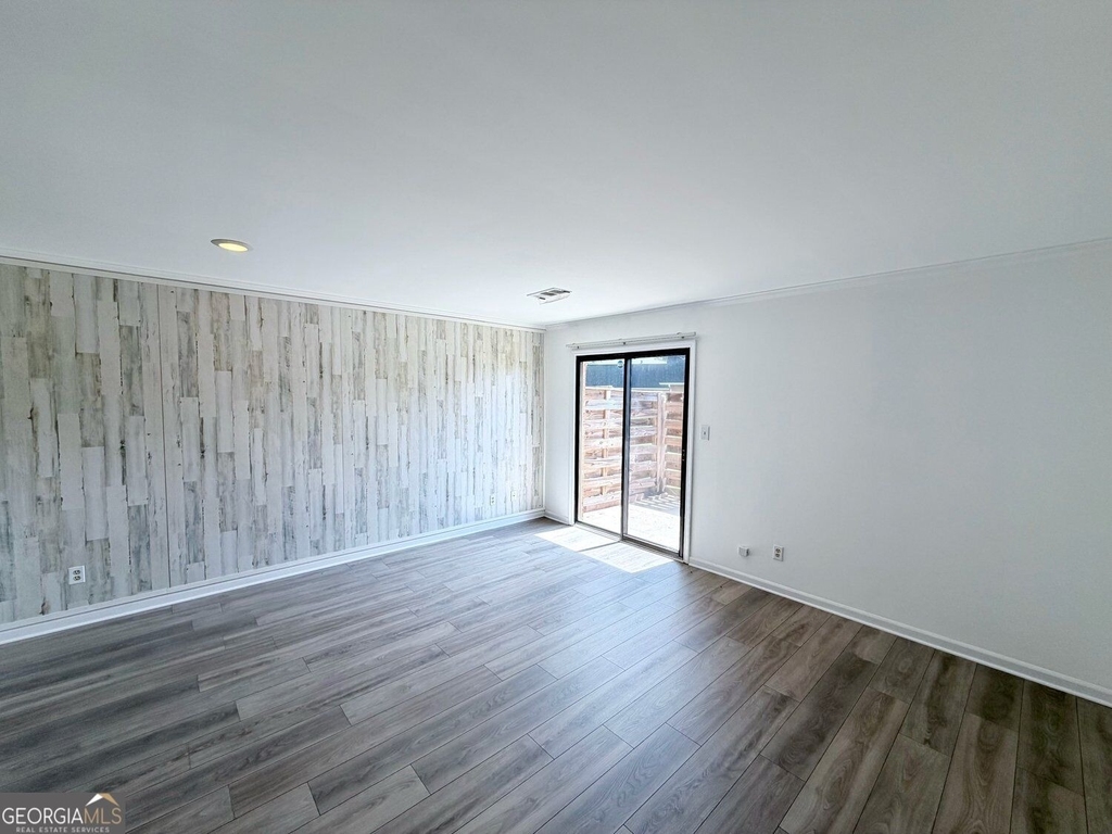 3925 Mountain View Road - Photo 4