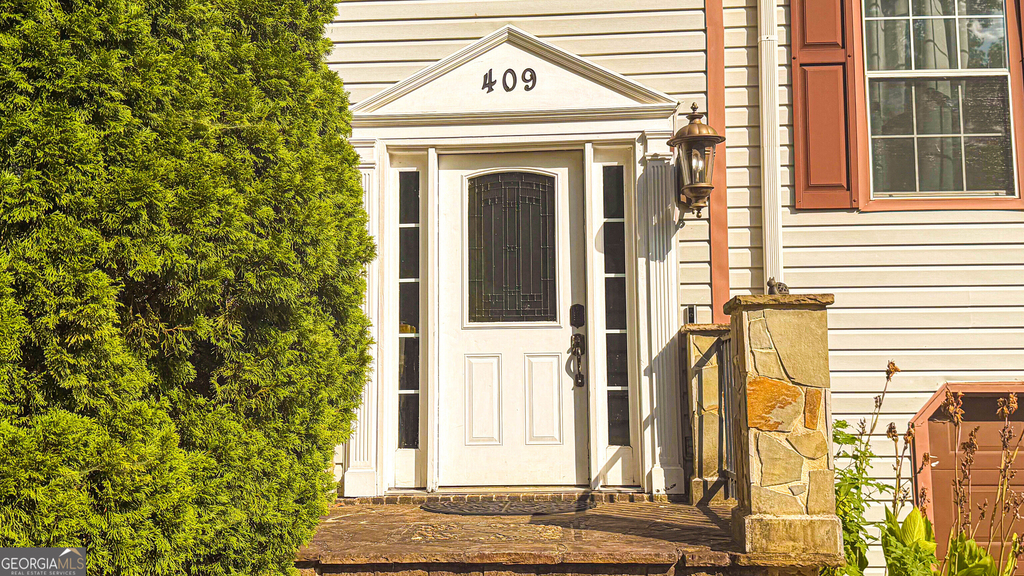 409 Fairington Lane - Photo 7