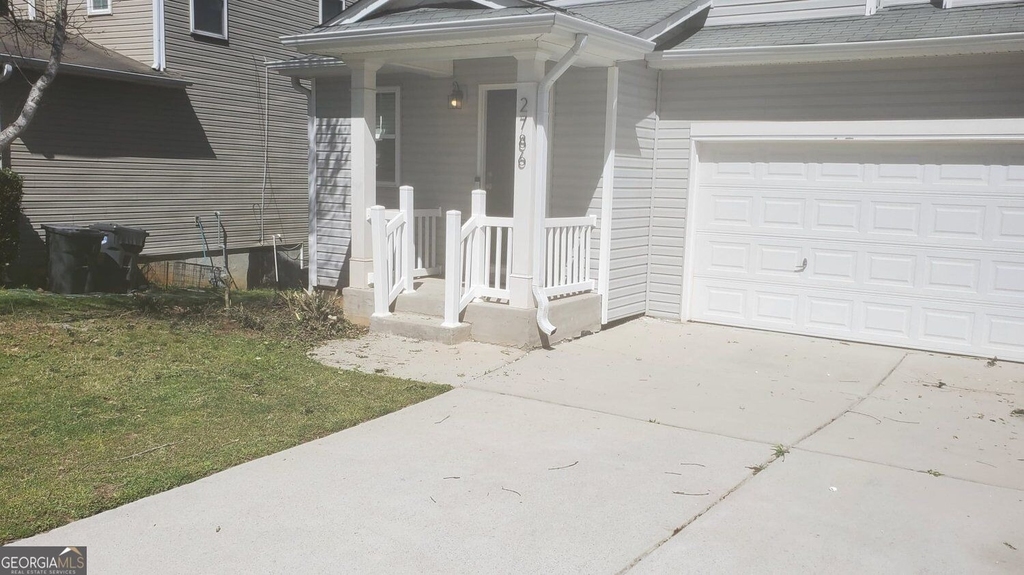 2786 Alix Way - Photo 3