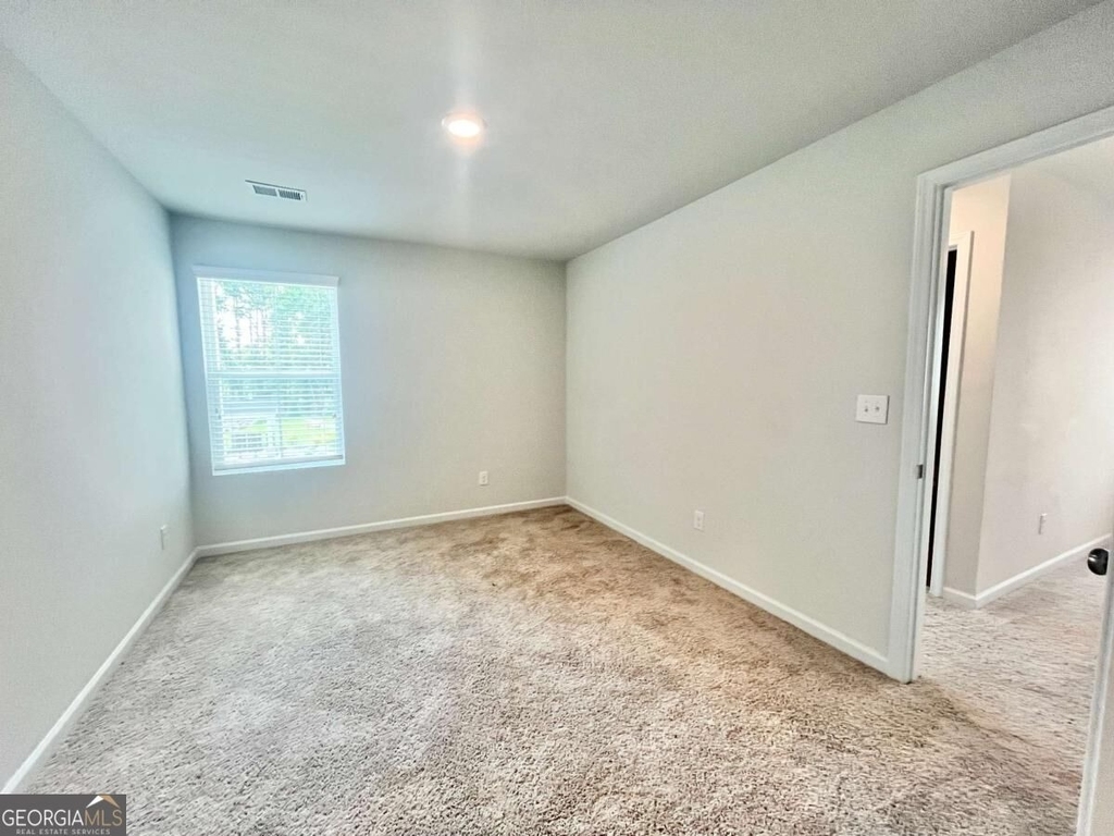 5129 Sidney Square - Photo 18