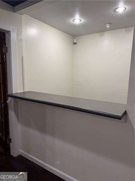 138 Edgewood Avenue - Photo 7