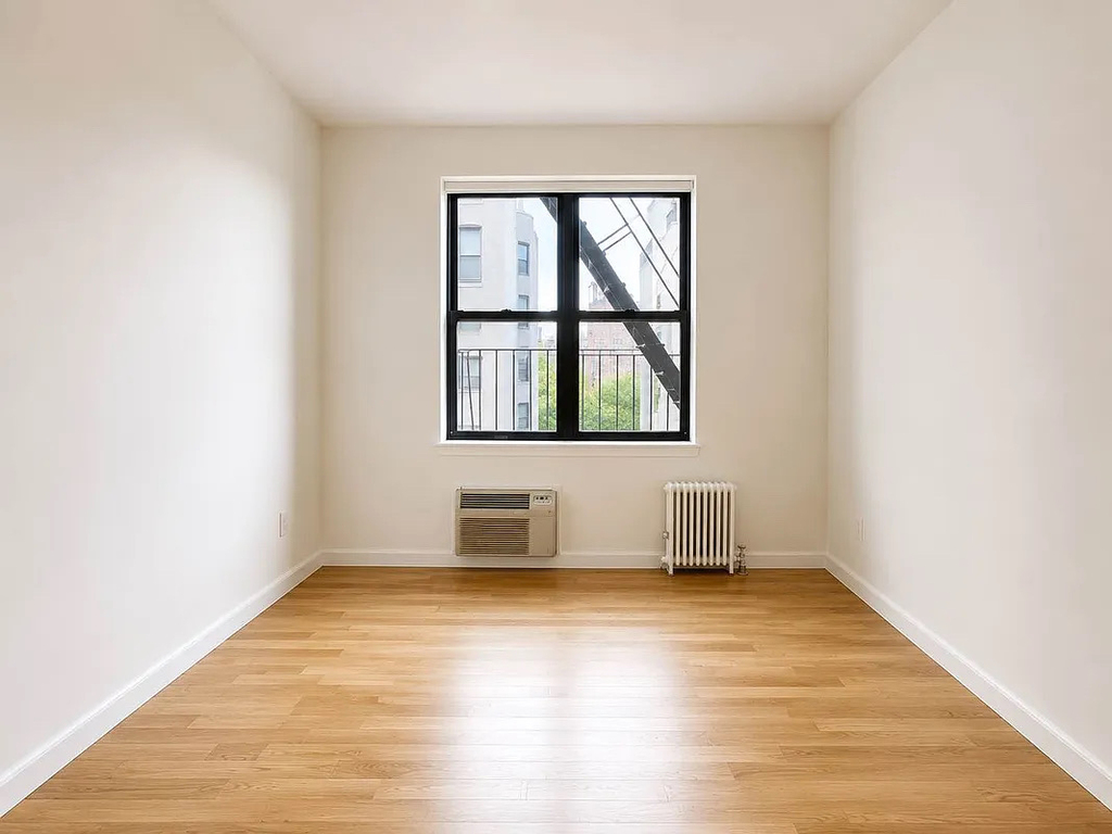225 East 10th Street - Photo 0