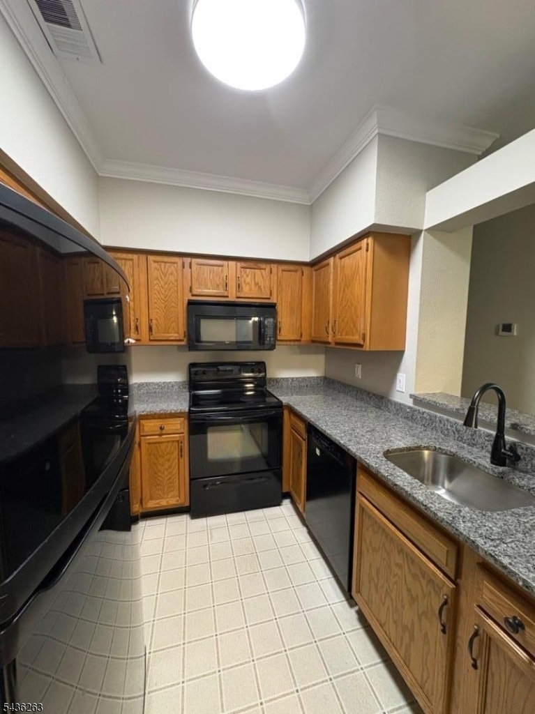 51 Wentworth Road - Photo 6