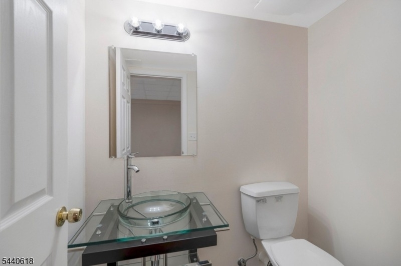 450 Vanderveer Rd - Photo 36