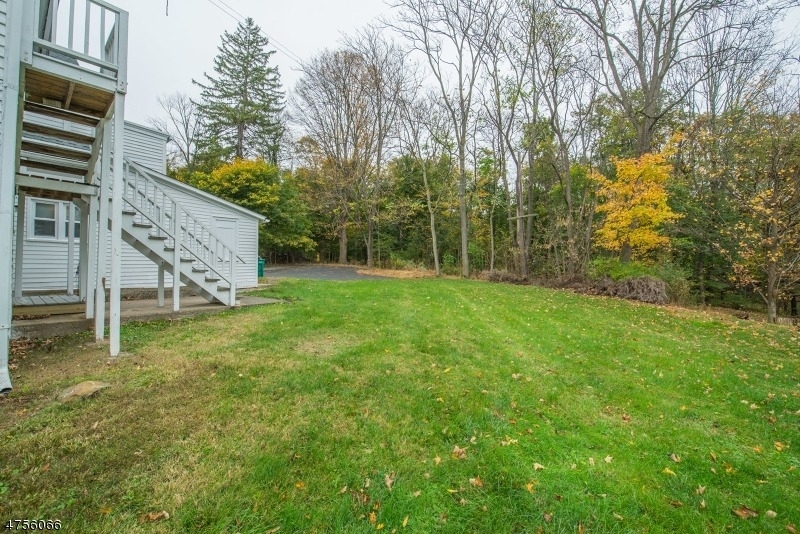55 Madison St - Photo 3