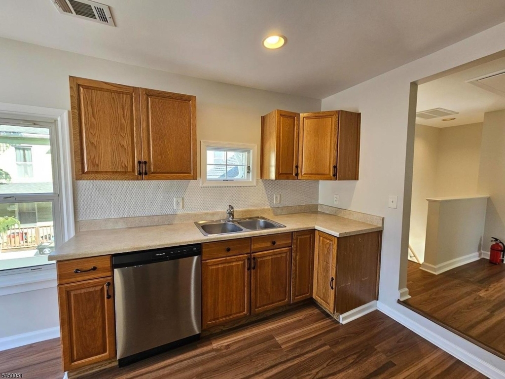 56 E Church St - Photo 9
