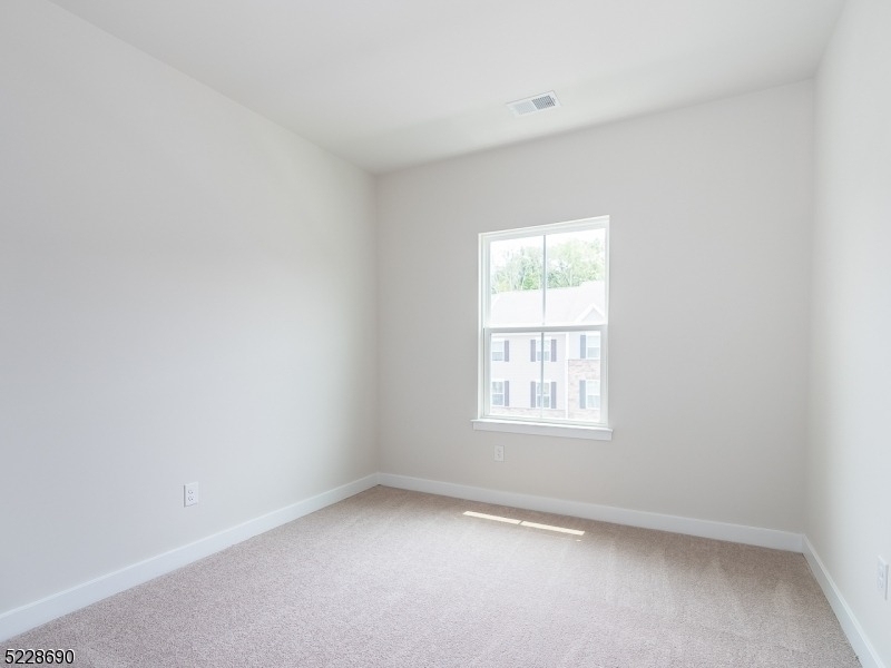 31 Force Dr - Photo 15
