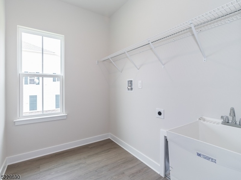 31 Force Dr - Photo 12