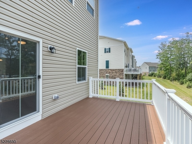 31 Force Dr - Photo 20