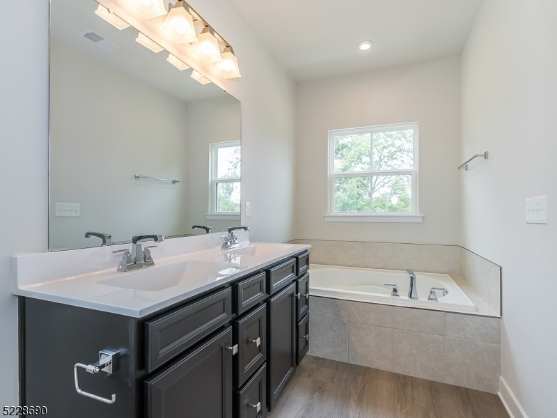 31 Force Dr - Photo 14