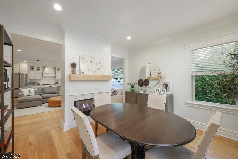 321 Elm Street, Unit A - Photo 13