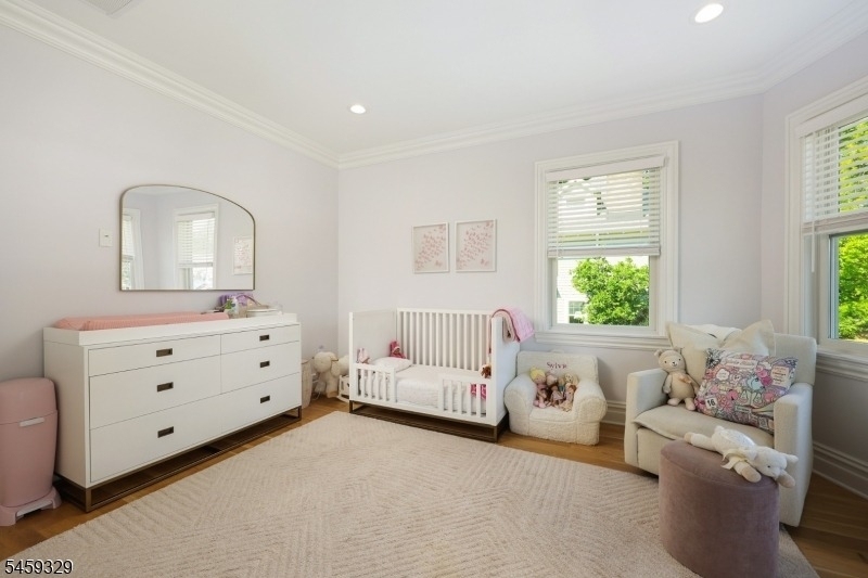 321 Elm Street, Unit A - Photo 23
