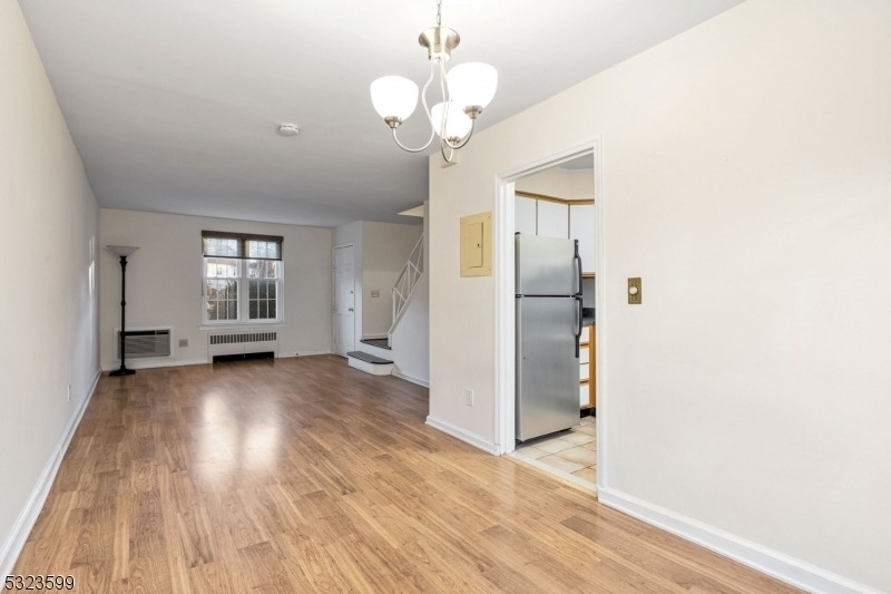 12 B Parkway Village - Photo 9