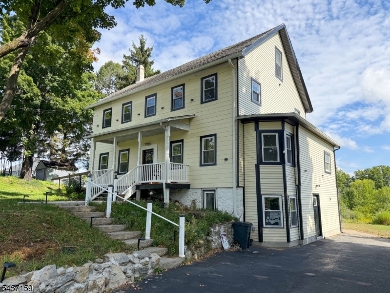 17 Maple Grange Rd - Photo 2