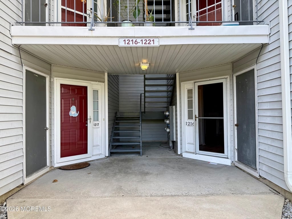 1216 Waters Edge Drive - Photo 1