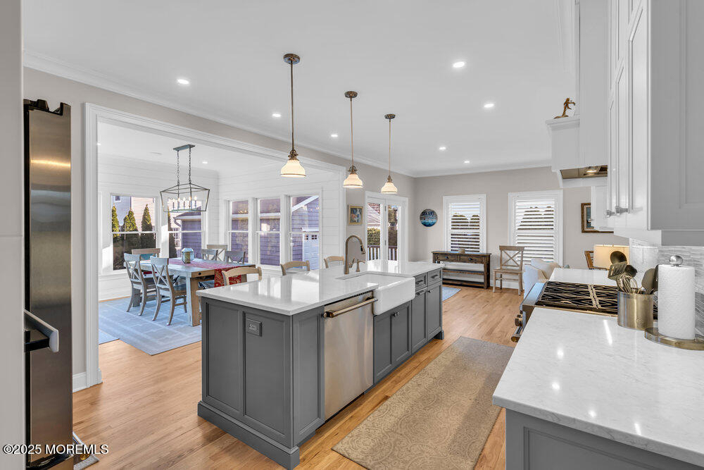 102 4th Avenue - Photo 1
