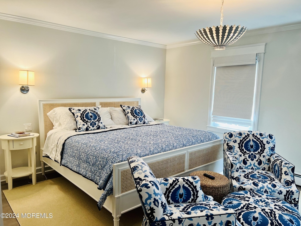 2122 Edgewood Place - Photo 8