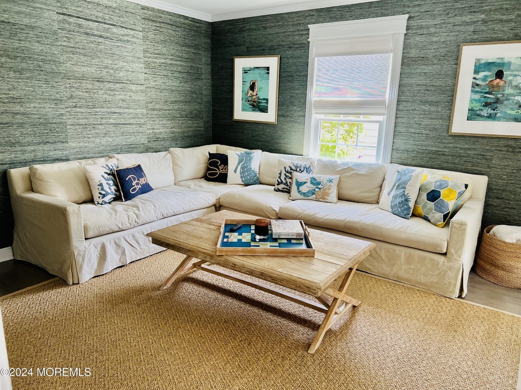 2122 Edgewood Place - Photo 6