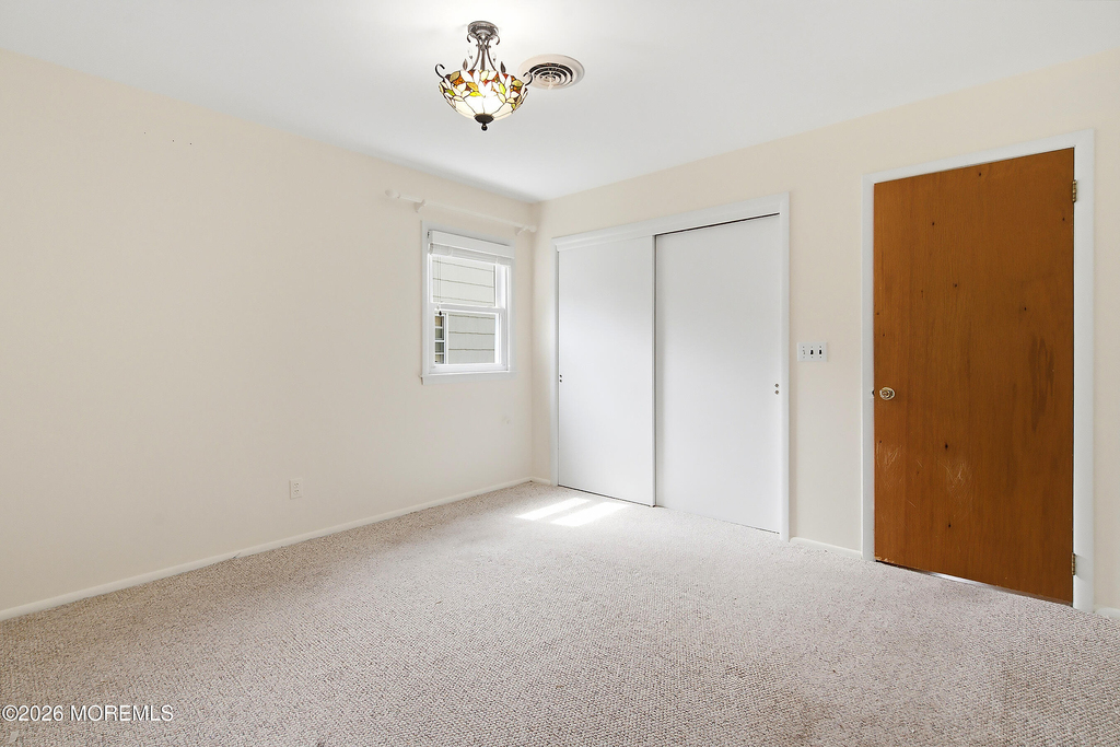 943 N Edgebrook Drive N - Photo 16