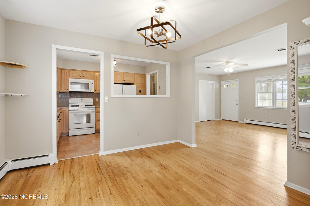 943 N Edgebrook Drive N - Photo 8