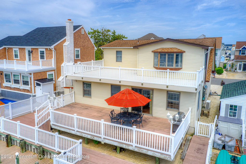 31 Peggy Lane - Photo 34