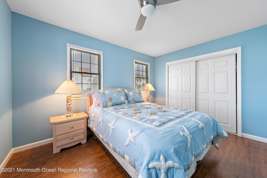 31 Peggy Lane - Photo 14