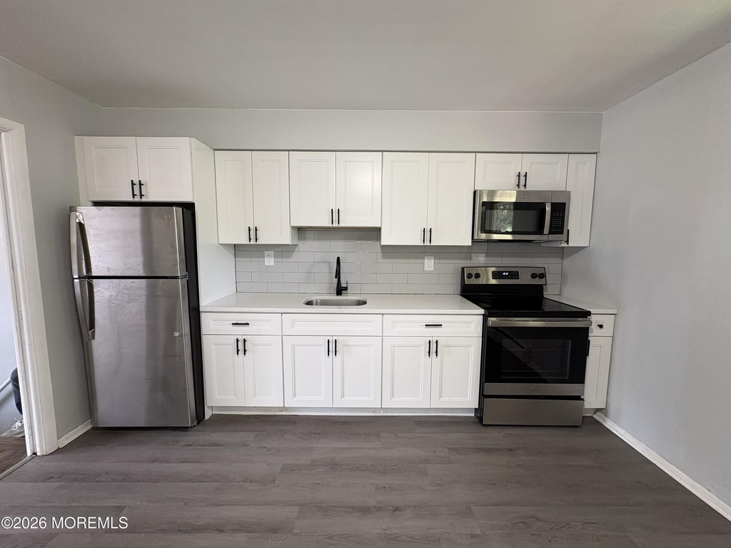 55 Terrace Avenue - Photo 2