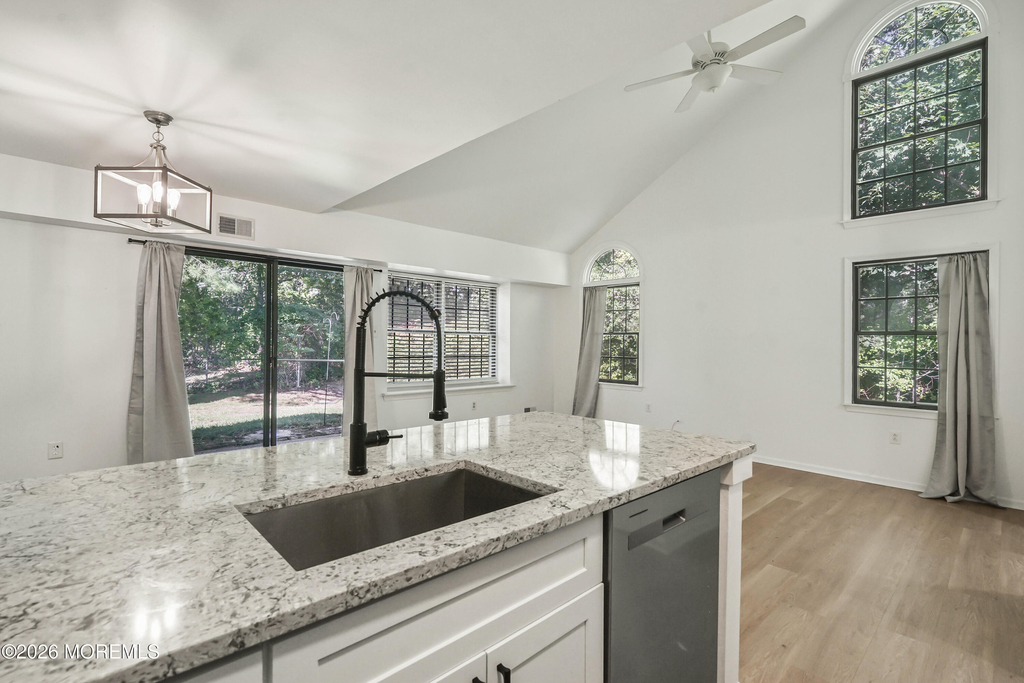 107 Westchester Drive - Photo 8