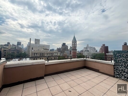 6th Avenue - Photo 0